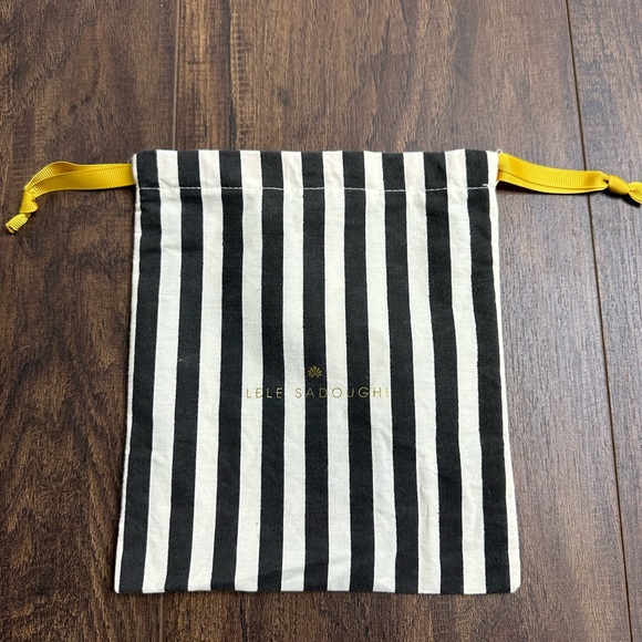 6.5x8” Lele Sadoughi Dust Bag - Picture 1 of 4